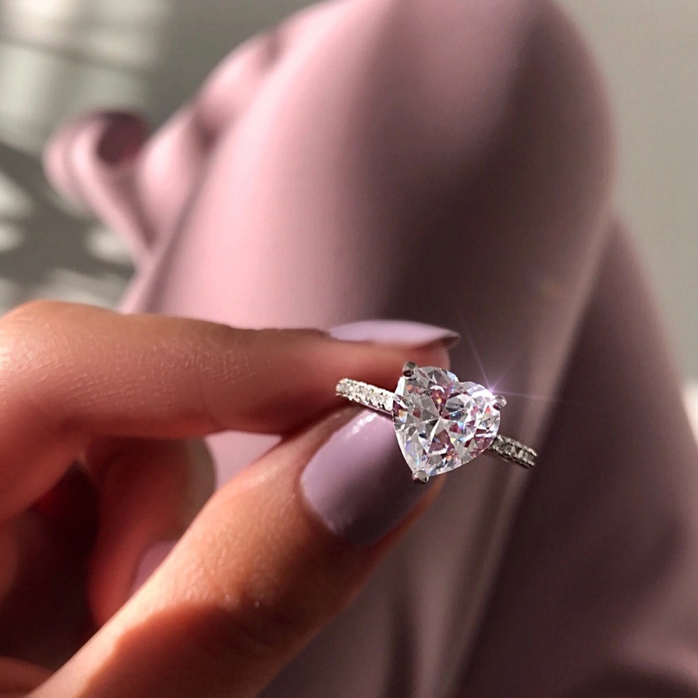 ✨SOLD OUT✨Massive Heart Sparkler✨ - Picture 2 of 7